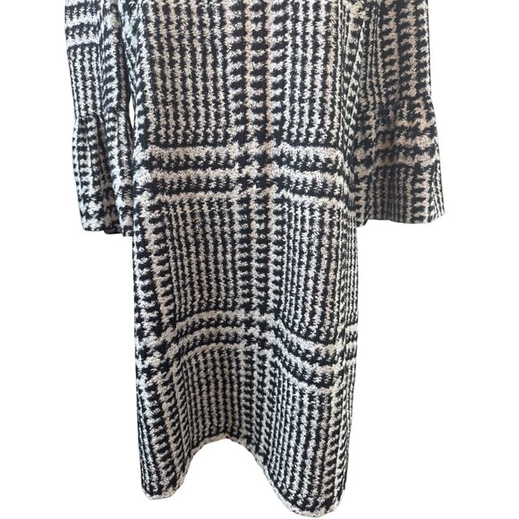 Zara Black & White Medium Textured Houndstooth Dress Bell Sleeve - Picture 9 of 16